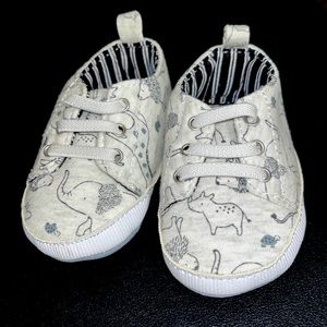 Light gray safari animal shoes with navy details